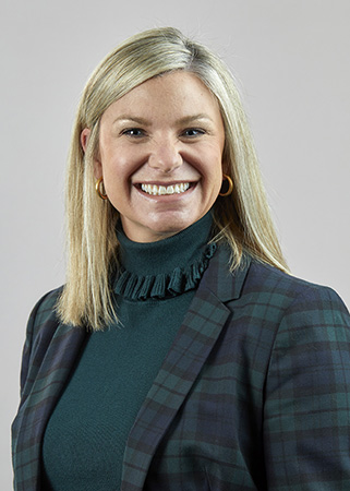 Jessica Willis headshot.jpg